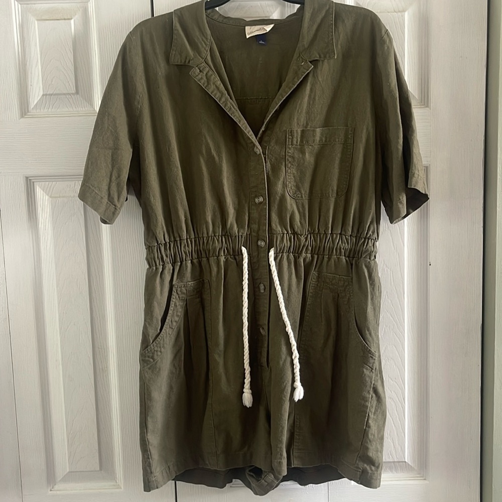 Army green romper
